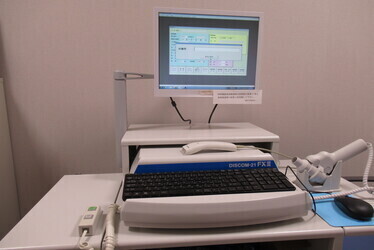 肺機能想定装置（チェスト DISCOM-21 FXⅢ）の写真